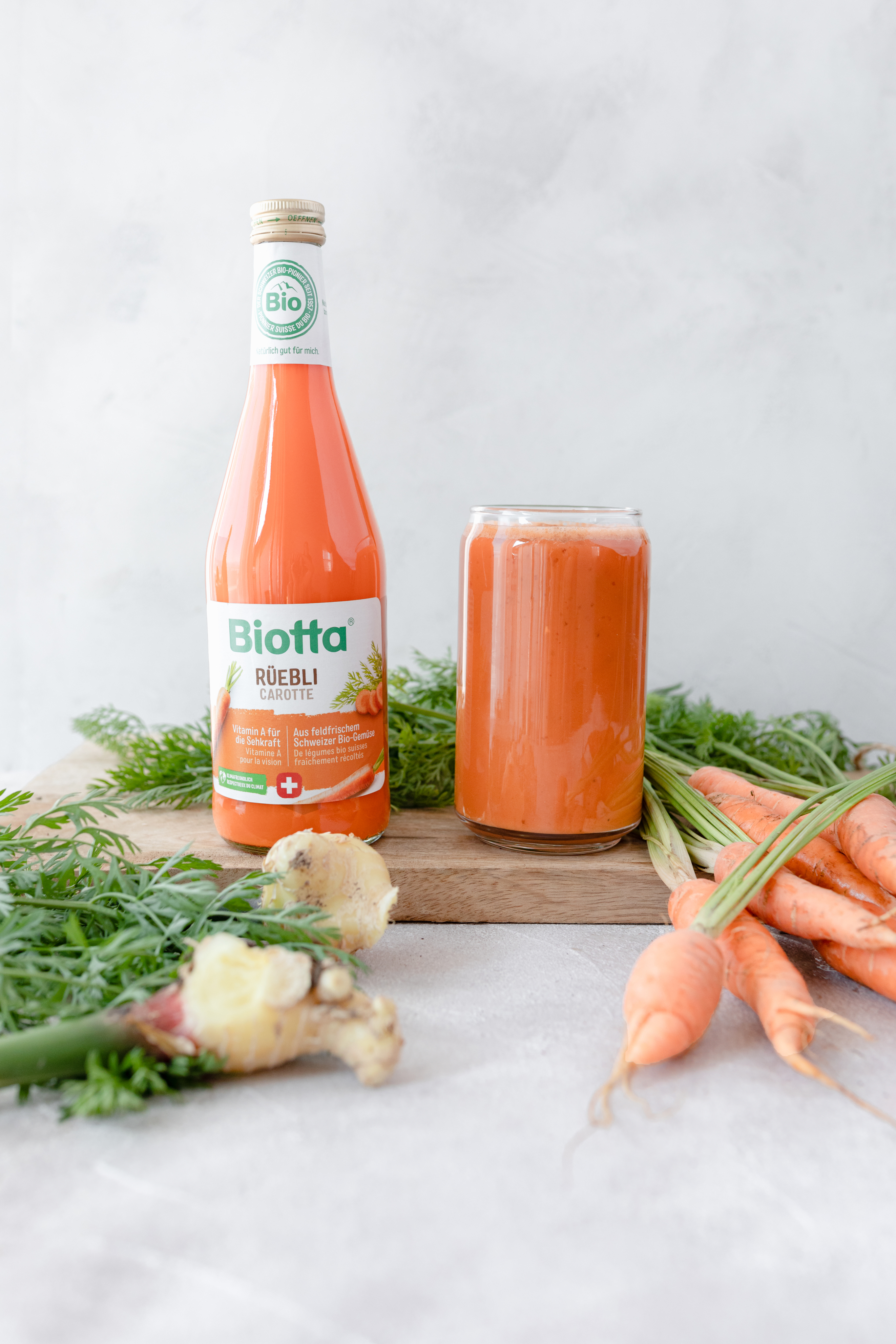 Морковный сок прямого отжима Biotta: польза для здоровья